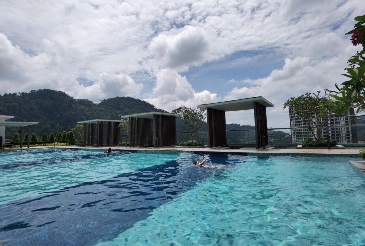 Windmill Upon Hills Luxurious Sky Villa 360 Sky Pool Heated Pool Mountainous Genting View Genting Highland By Heritage Genting Highlands Zewnętrze zdjęcie