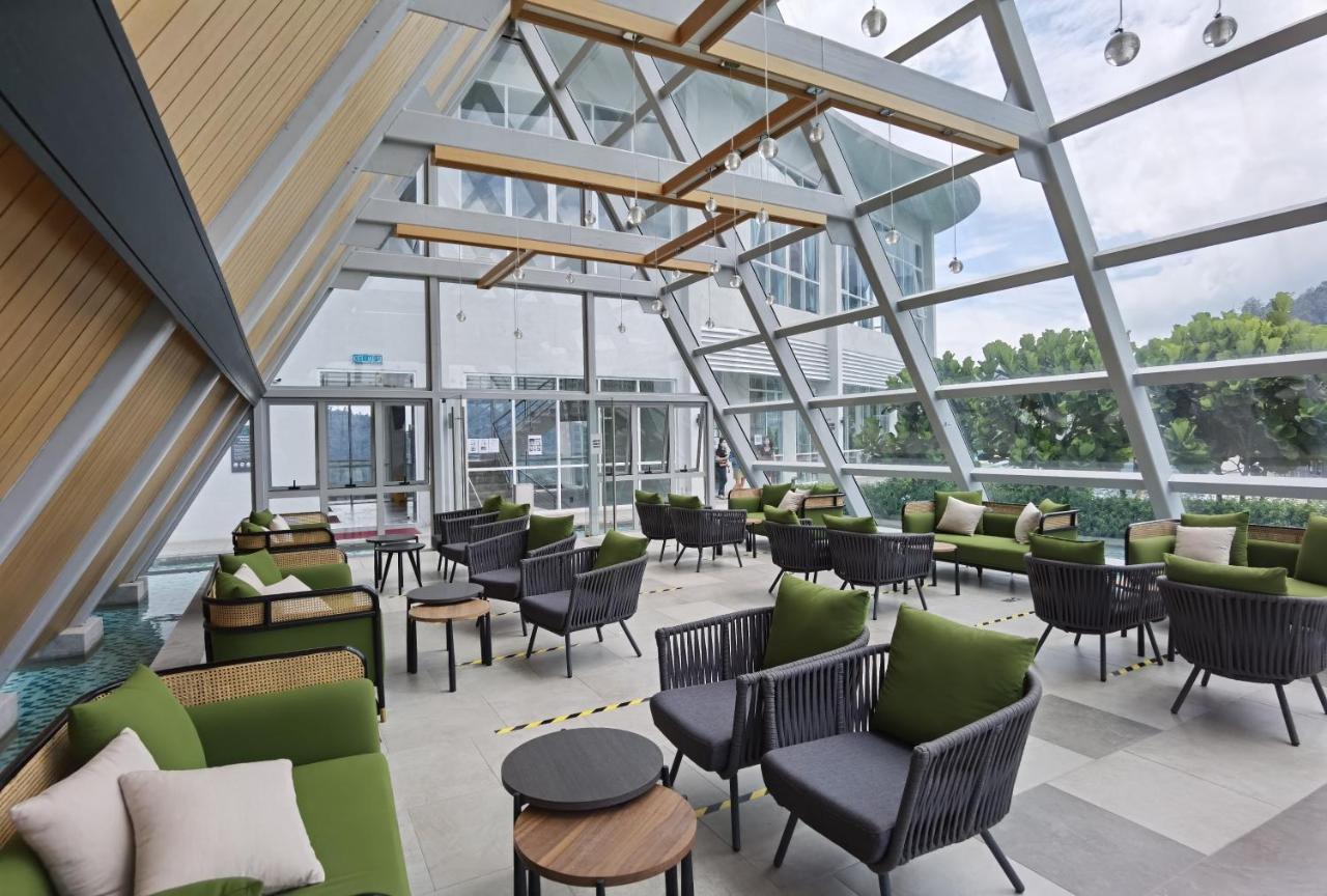 Windmill Upon Hills Luxurious Sky Villa 360 Sky Pool Heated Pool Mountainous Genting View Genting Highland By Heritage Genting Highlands Zewnętrze zdjęcie