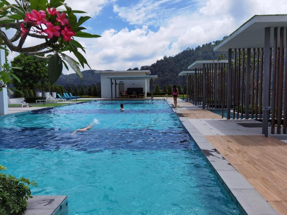 Windmill Upon Hills Luxurious Sky Villa 360 Sky Pool Heated Pool Mountainous Genting View Genting Highland By Heritage Genting Highlands Zewnętrze zdjęcie