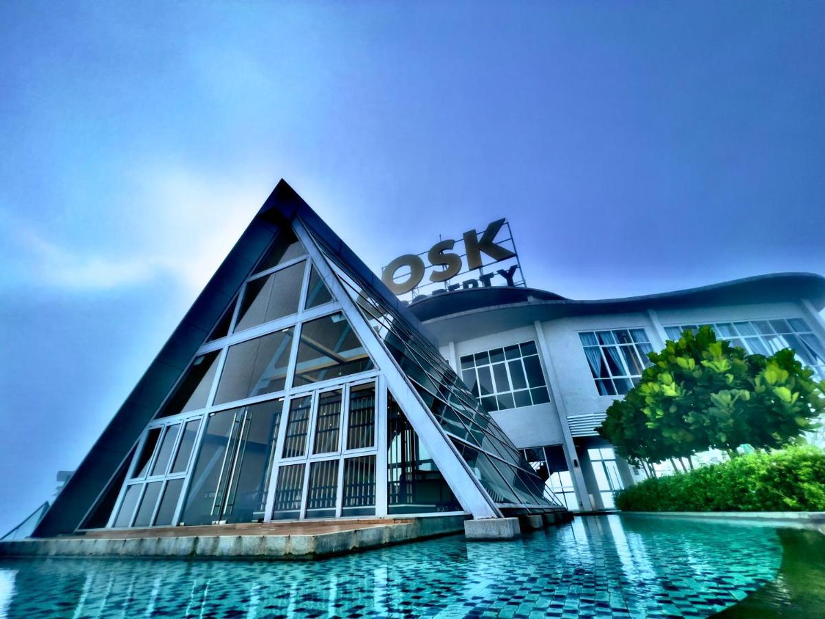 Windmill Upon Hills Luxurious Sky Villa 360 Sky Pool Heated Pool Mountainous Genting View Genting Highland By Heritage Genting Highlands Zewnętrze zdjęcie